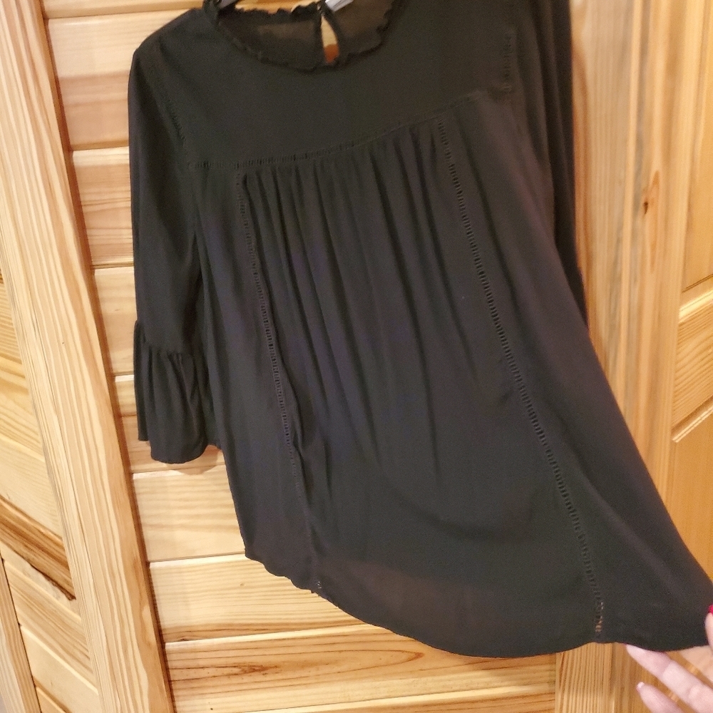 Old Navy Women's Black Top Sz Medium